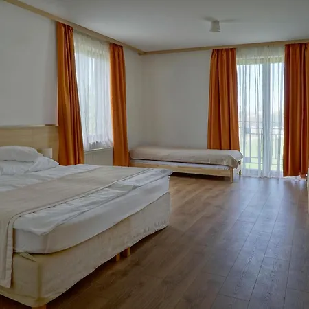 Hotel Legend Dunajská Streda Zewnętrze zdjęcie