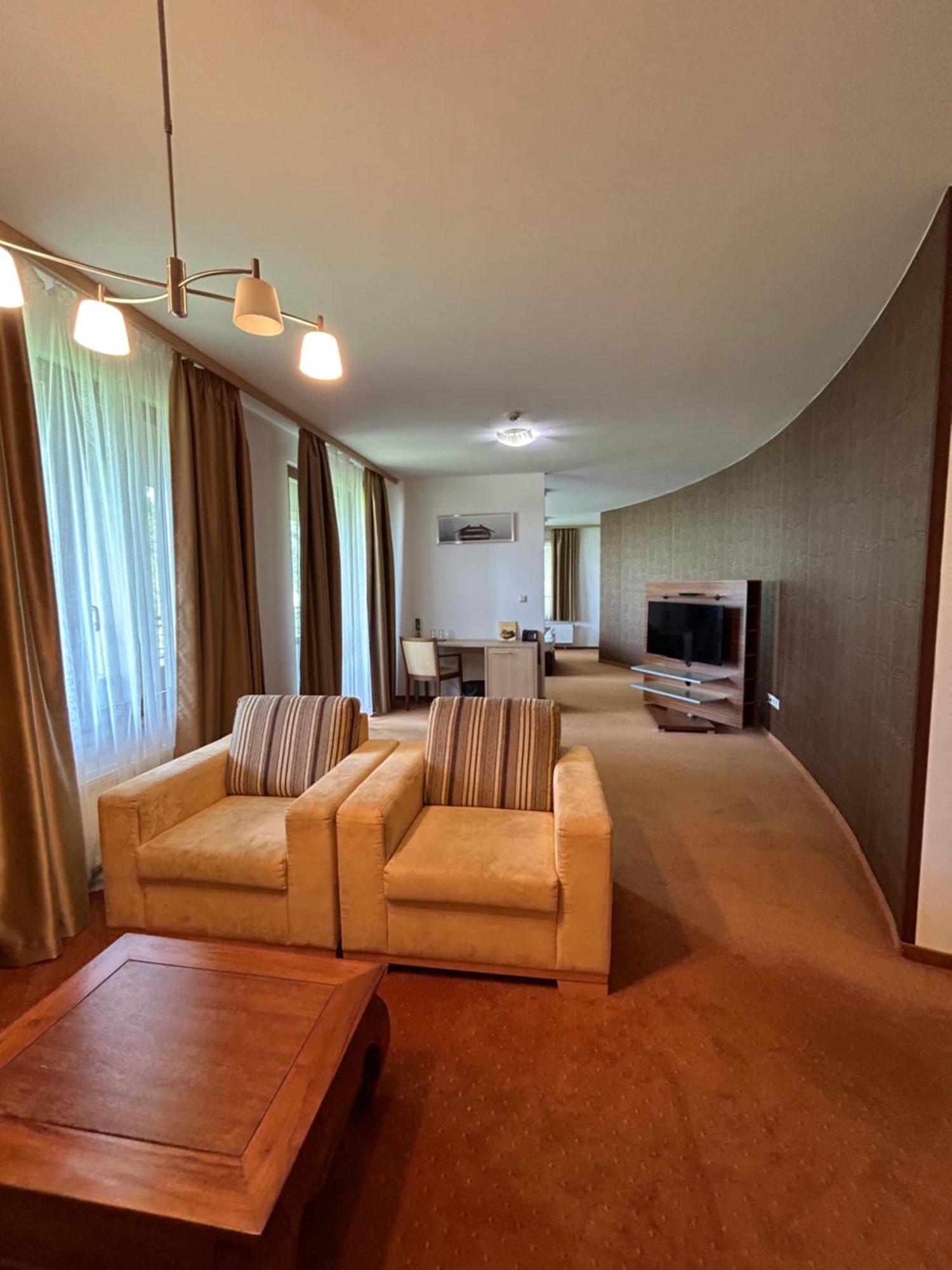 Legend Hotel