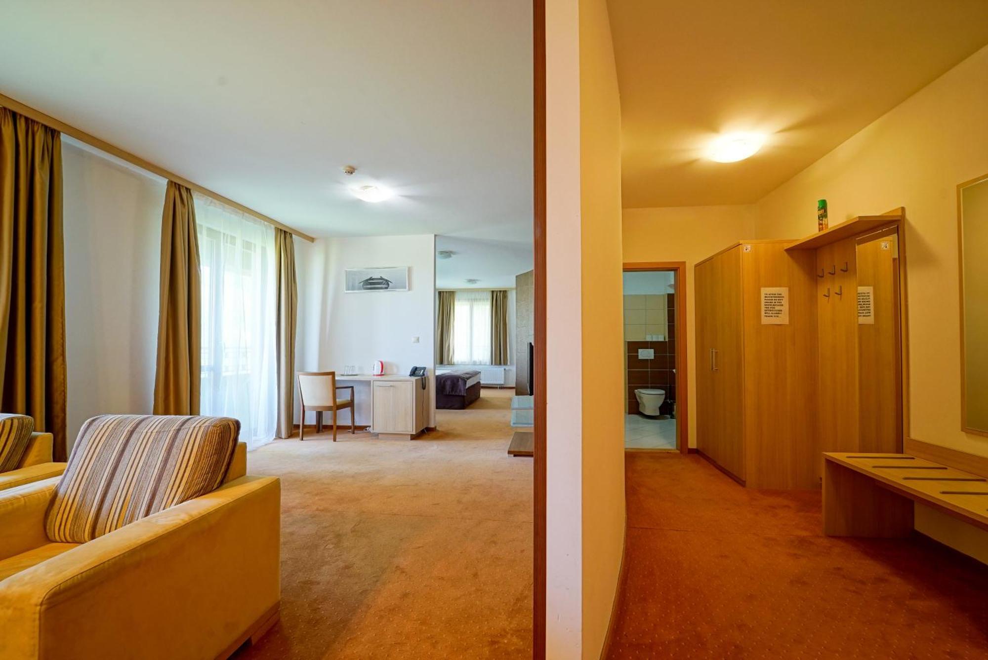 Hotel Legend
